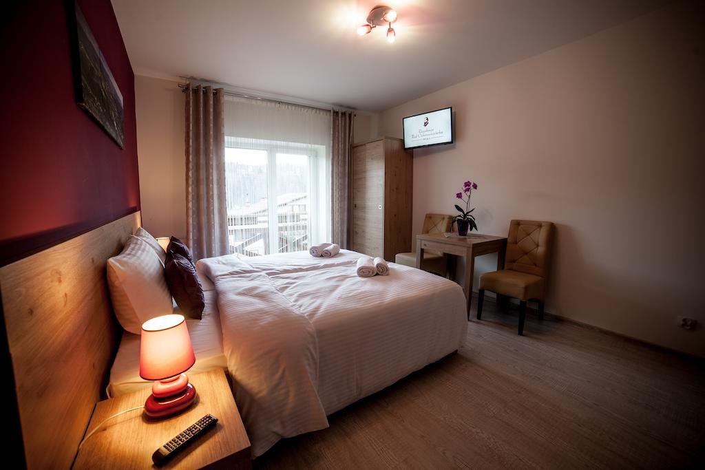 Rezydencja Pod Ochorowiczowka B&B Wisła Rum bild